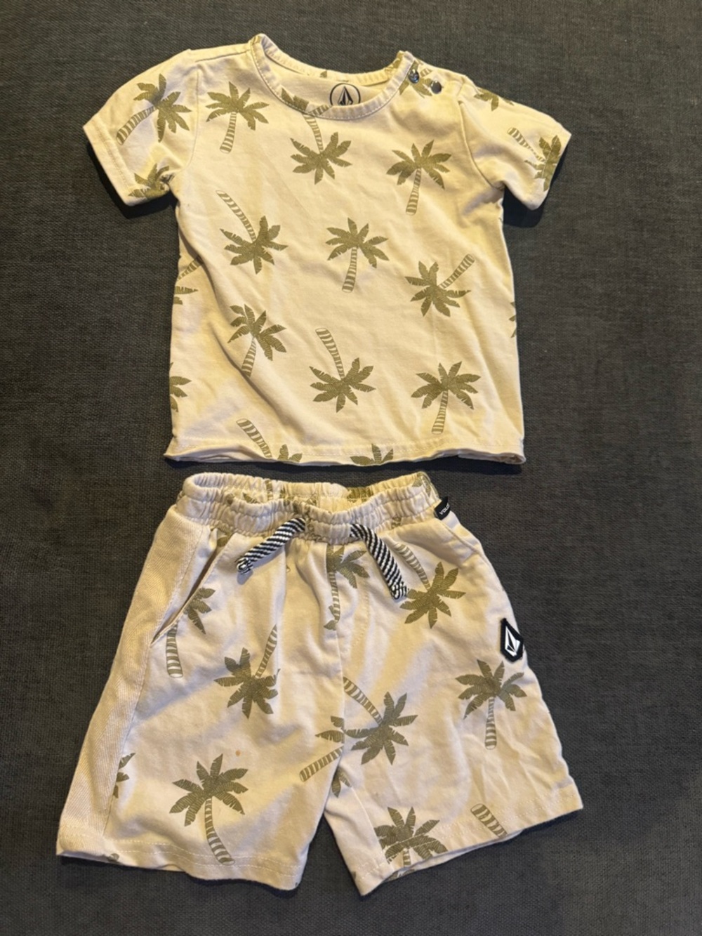 Volcom Kids Palm-Print Pajama Set - Cream & Olive